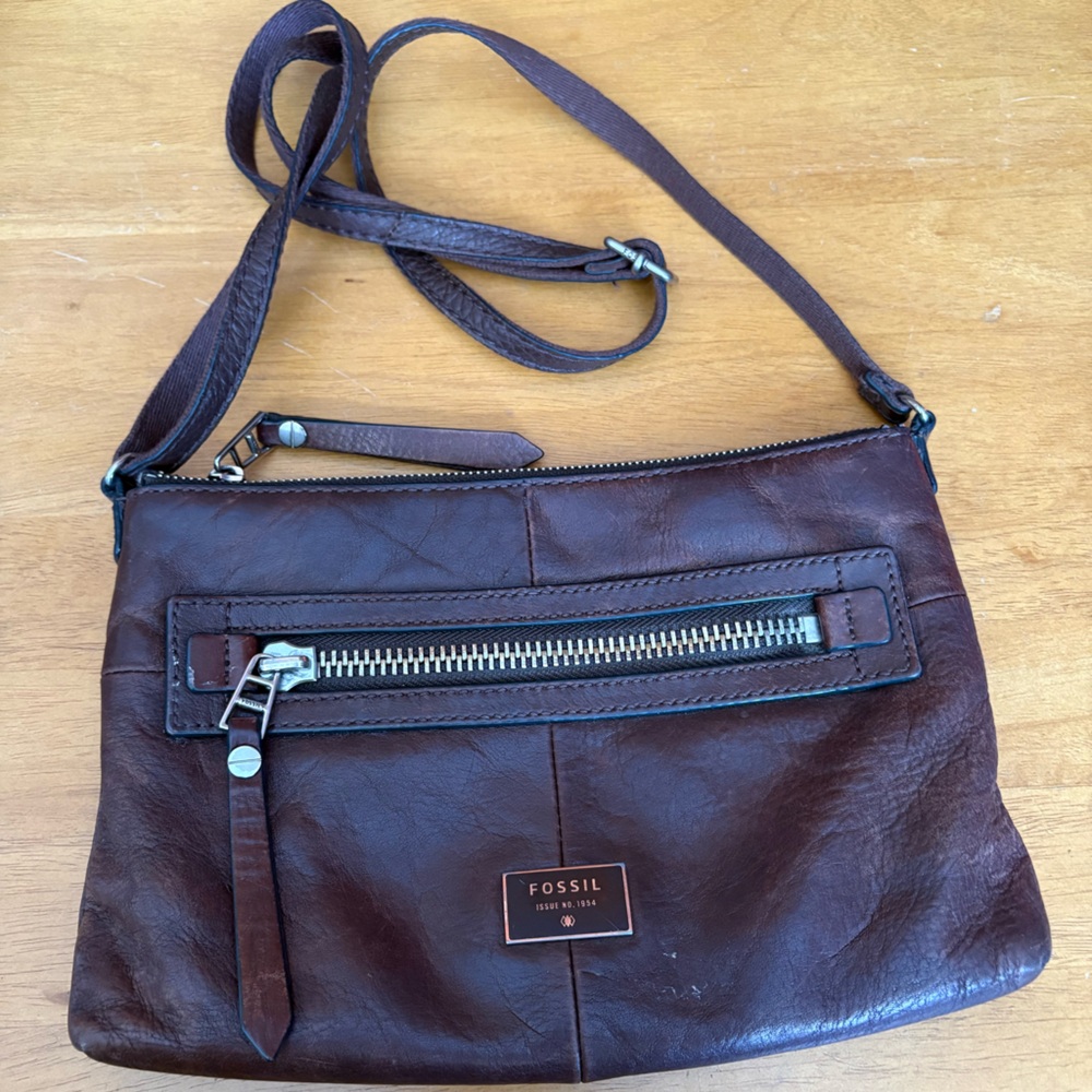 Vintage Fossil Brown Leather Crossbody